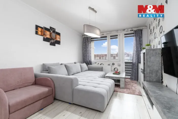 Prodej bytu 3+1, Teplice - Trnovany, Antala Staška, 81 m2