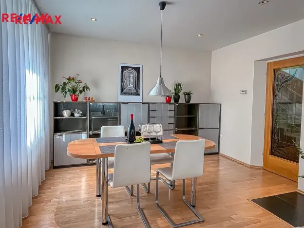 Prodej rodinného domu, Lutín, 320 m2