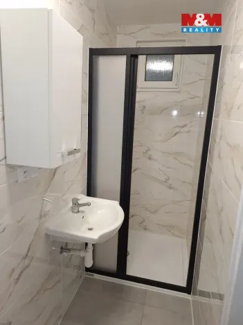 Pronájem bytu 3+1, Pardubice - Bílé Předměstí, Dašická, 80 m2