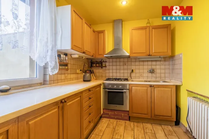 Prodej činžovního domu, Mimoň, nám. 1. máje, 120 m2