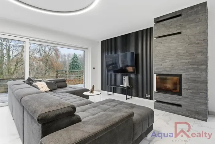 Prodej rodinného domu, Karlovy Vary, 180 m2