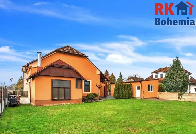 Prodej rodinného domu, Dobrovice, Československé armády, 210 m2