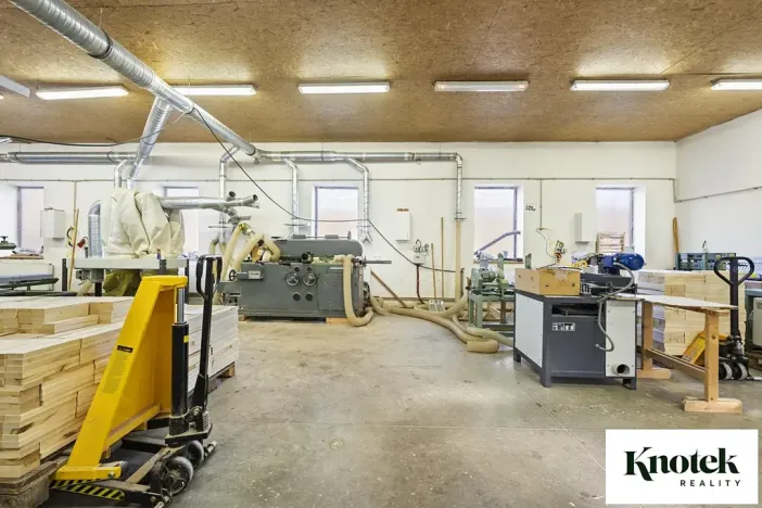 Prodej výrobních prostor, Račice-Pístovice, 479 m2