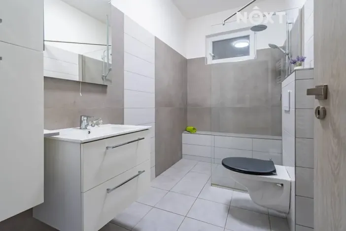 Prodej ubytování, Sezimovo Ústí, Soukeník, 220 m2