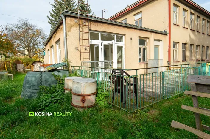 Pronájem komerční nemovitosti, Kynšperk nad Ohří, Mládeže, 98 m2