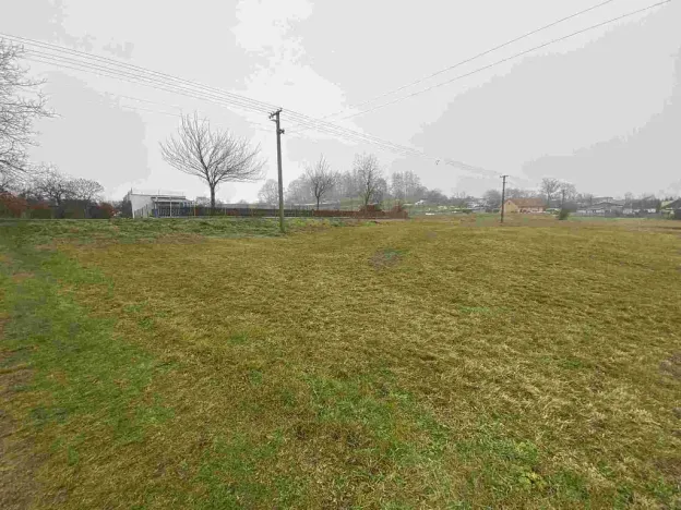 Prodej komerčního pozemku, Ratiboř, 1851 m2