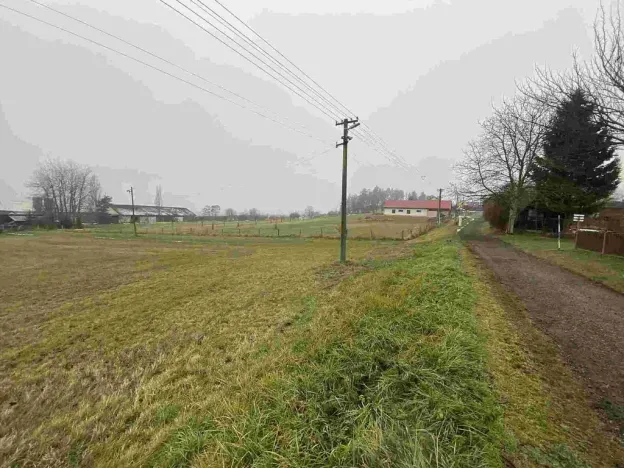 Prodej komerčního pozemku, Ratiboř, 1851 m2