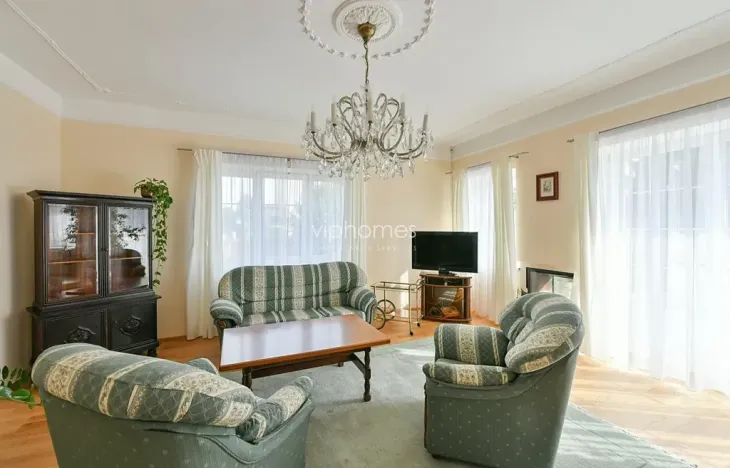 Pronájem vily, Praha - Suchdol, Havraní, 220 m2