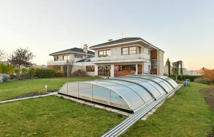 Pronájem rodinného domu, Praha - Břevnov, Rozdělovská, 360 m2