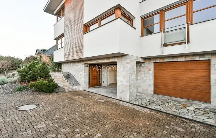 Pronájem rodinného domu, Praha - Břevnov, Rozdělovská, 360 m2