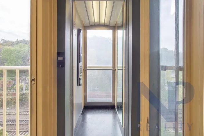 Pronájem bytu 2+kk, Praha - Nusle, Jaromírova, 42 m2