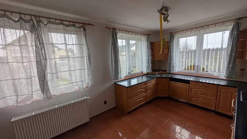 Prodej rodinného domu, Týnec nad Labem, 149 m2