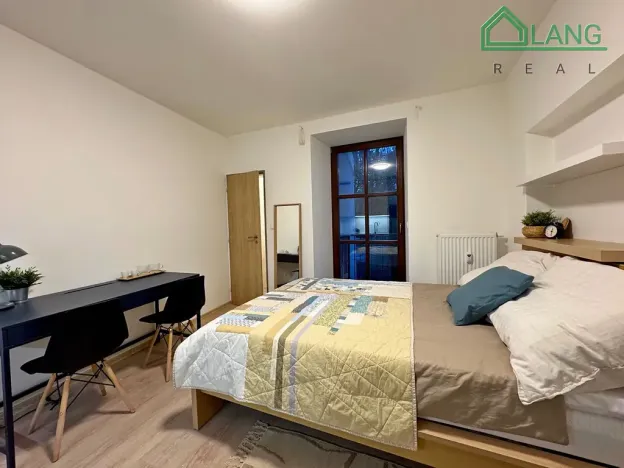 Pronájem bytu 1+kk, Brno, Francouzská, 22 m2