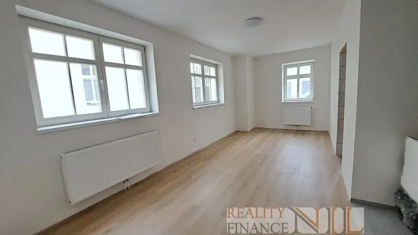 Pronájem bytu 2+kk, Plzeň, Prvomájová, 47 m2