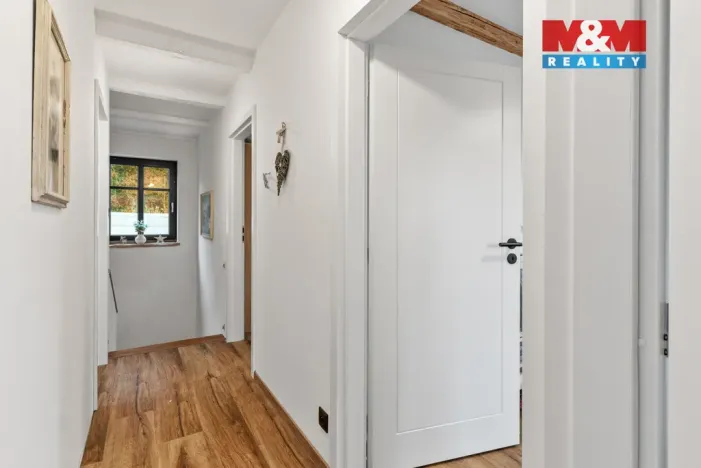 Prodej rodinného domu, Lučany nad Nisou, 156 m2