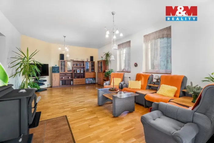 Prodej rodinného domu, Přerov nad Labem, 248 m2