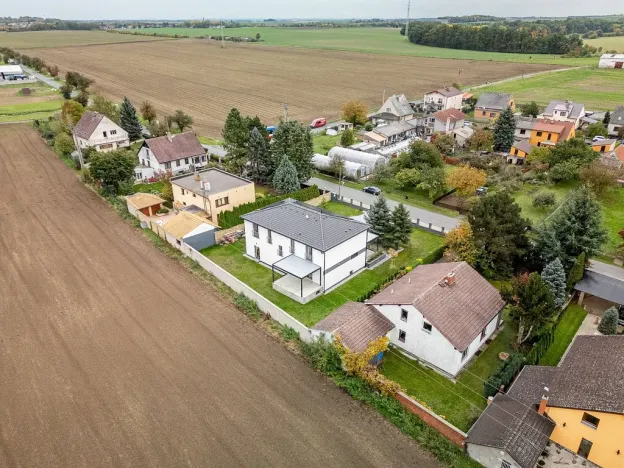 Prodej rodinného domu, Sluhy, 232 m2