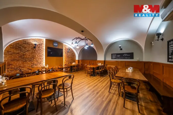 Pronájem restaurace, Olomouc, Riegrova, 500 m2