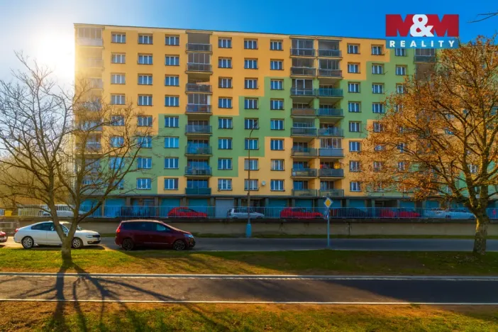 Prodej bytu 1+1, Tachov, Bělojarská, 35 m2