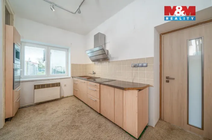 Prodej pozemku pro bydlení, Lobodice, 1643 m2