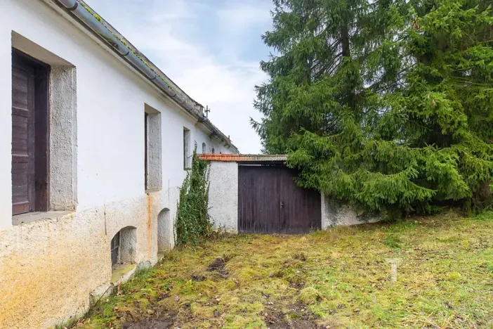 Prodej zemědělské usedlosti, Jaroměřice, 658 m2