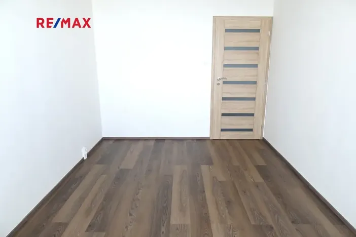 Pronájem bytu 2+kk, Praha - Řepy, Makovského, 40 m2