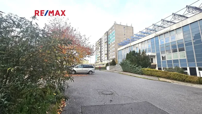 Pronájem bytu 2+kk, Praha - Řepy, Makovského, 40 m2