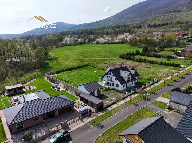 Prodej rodinného domu, Háj u Duchcova, Ke Knížáku, 243 m2