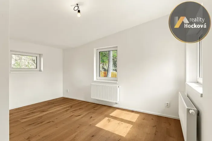 Pronájem bytu 2+kk, Jesenice, Do Potočin, 68 m2