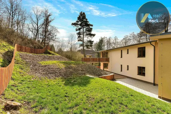 Pronájem bytu 2+kk, Jesenice, Do Potočin, 68 m2