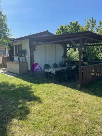 Pronájem chaty, Velký Týnec, 15 m2