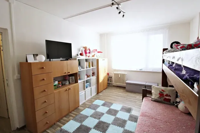 Prodej bytu 2+1, Milovice, Průběžná, 54 m2