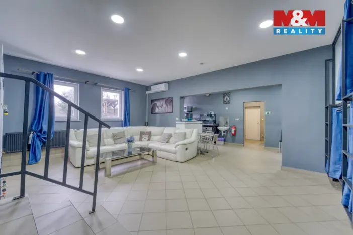 Prodej výrobních prostor, Stružná, 216 m2