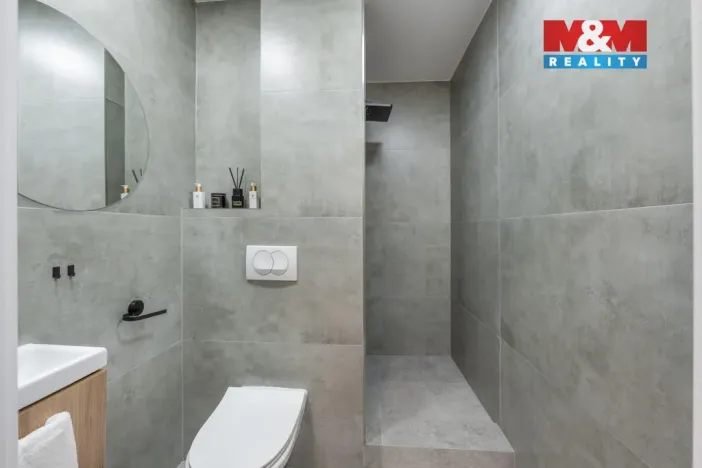 Prodej bytu 2+kk, Chřibská, 36 m2