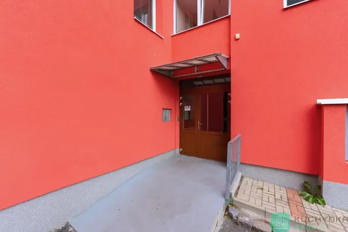 Prodej bytu 2+1, Osek, Hrdlovská, 53 m2