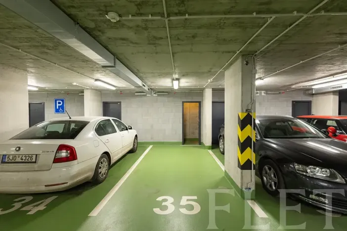 Pronájem bytu 1+kk, Praha - Letňany, Škrábkových, 43 m2