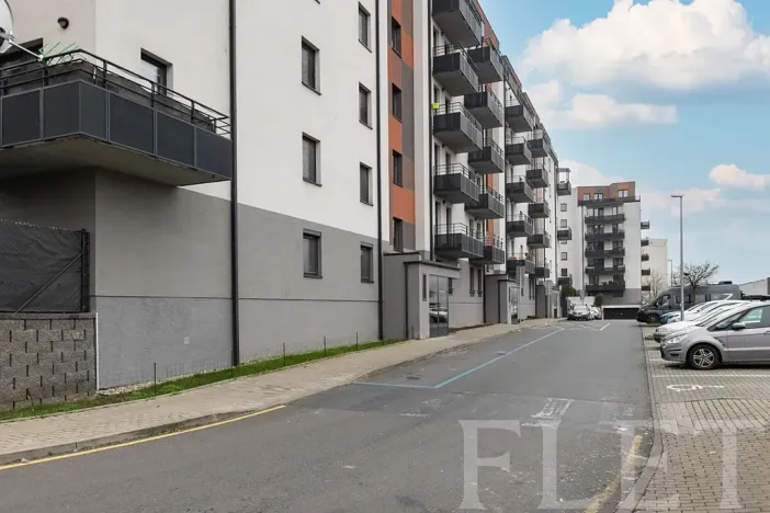 Pronájem bytu 1+kk, Praha - Letňany, Škrábkových, 43 m2