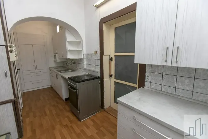 Prodej vícegeneračního domu, Lahošť, Švermova, 250 m2