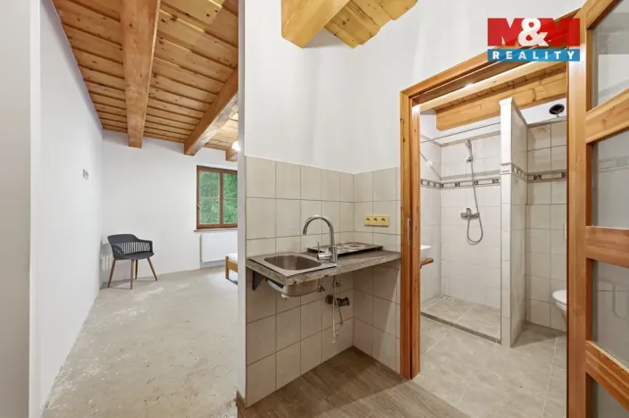 Prodej rodinného domu, Písařov - Bukovice, 347 m2