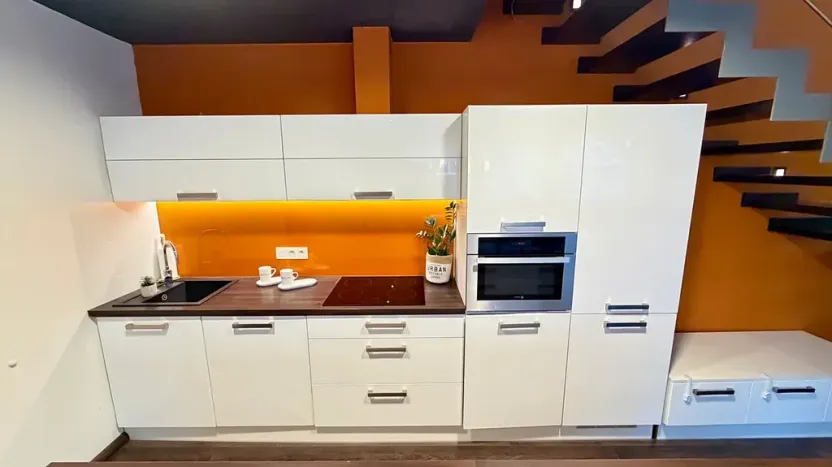 Pronájem bytu 2+kk, Pardubice, nábřeží Závodu míru, 76 m2