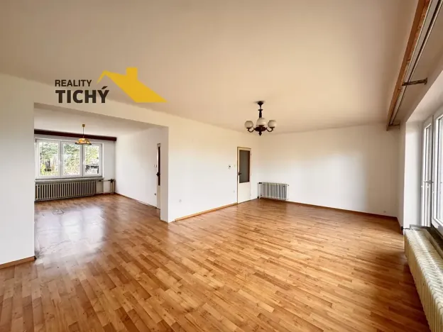 Prodej rodinného domu, Nové Město nad Metují, V Aleji, 213 m2