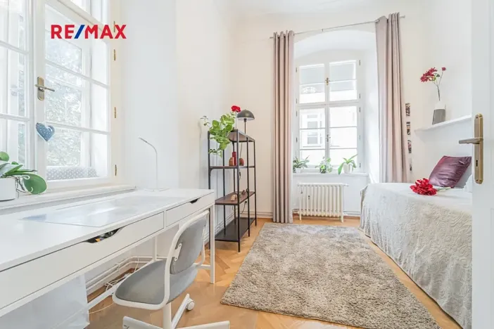 Prodej bytu 2+1, Praha - Staré Město, Náprstkova, 42 m2