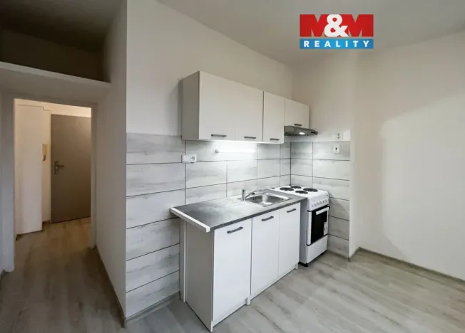 Pronájem bytu 2+1, Ústí nad Labem - Neštěmice, Studentská, 51 m2