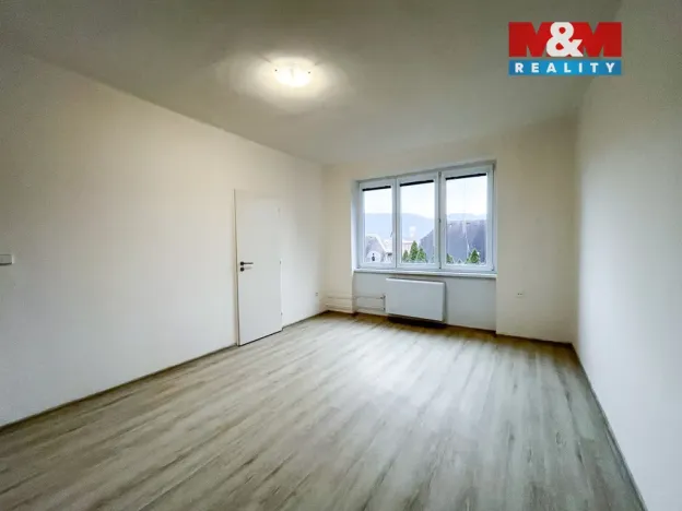 Pronájem bytu 2+1, Ústí nad Labem - Neštěmice, Studentská, 51 m2