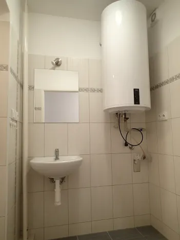 Prodej bytu 3+1, Chrast, U Pošty, 62 m2