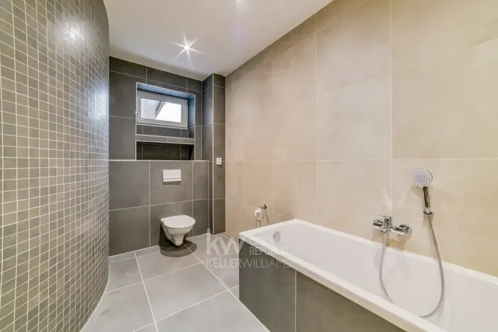 Pronájem bytu 3+kk, Cheb, 17. listopadu, 72 m2