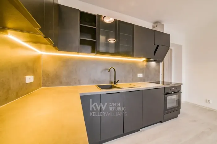 Pronájem bytu 3+kk, Cheb, 17. listopadu, 72 m2