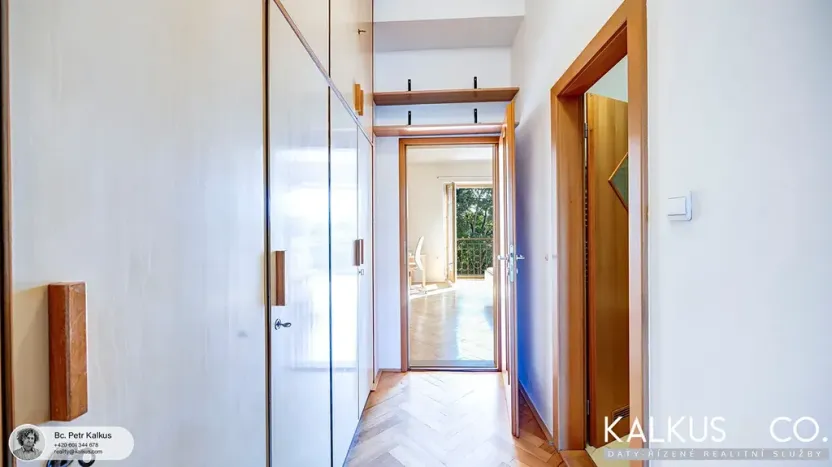 Pronájem bytu 3+kk, Hradec Králové, Smetanovo nábřeží, 70 m2