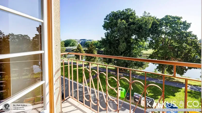 Pronájem bytu 3+kk, Hradec Králové, Smetanovo nábřeží, 70 m2