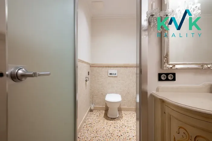 Prodej bytu 6+kk a větší, Karlovy Vary, U Imperiálu, 252 m2